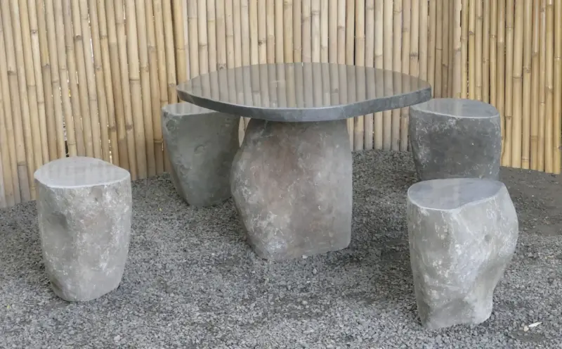 Product image 3 of the product “1 Set Table and 4 Stool. Made from Naturestone Riverstone. Table size 99 x 91 x 68cm, with 5cm thickness of the table. Stool Size approx. 45 x 34 x 45cm. ”